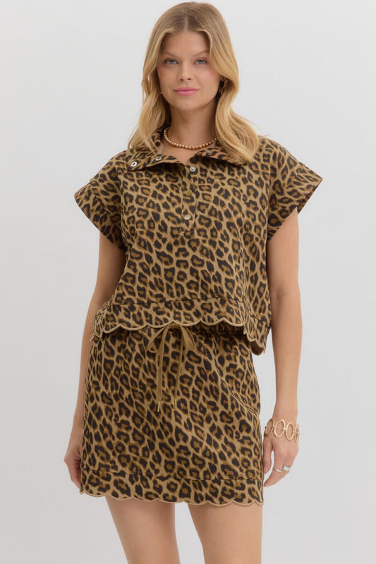 LEOPARD PRINT SCALLOP TOP