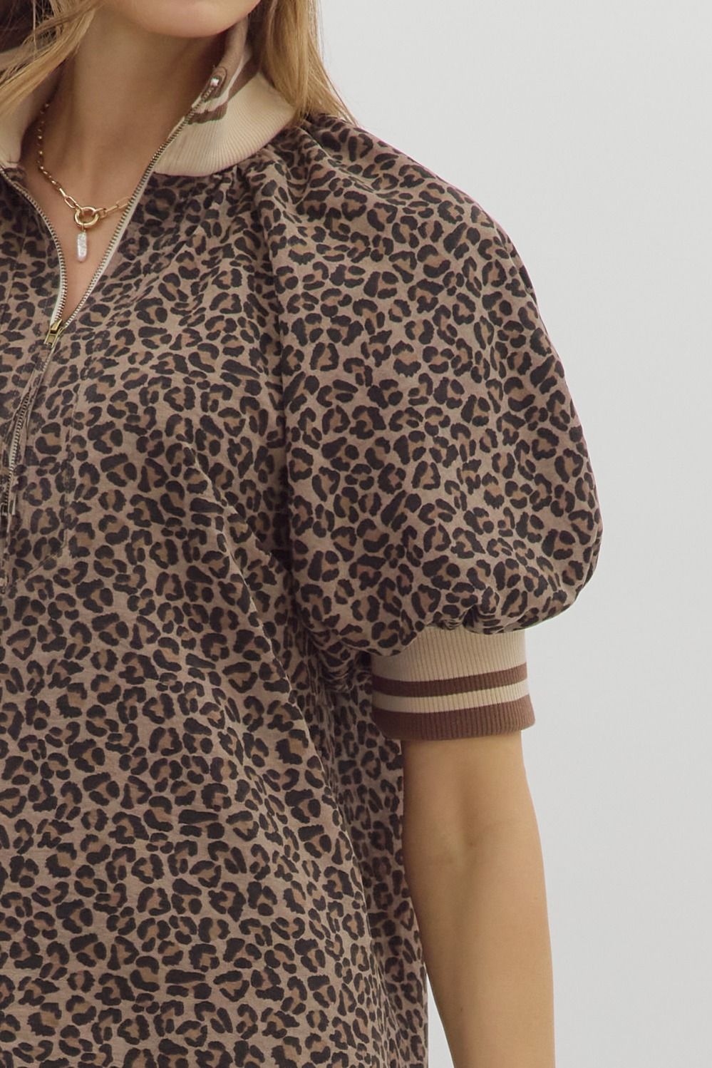 LEOPARD PUFF SLEEVE TOP