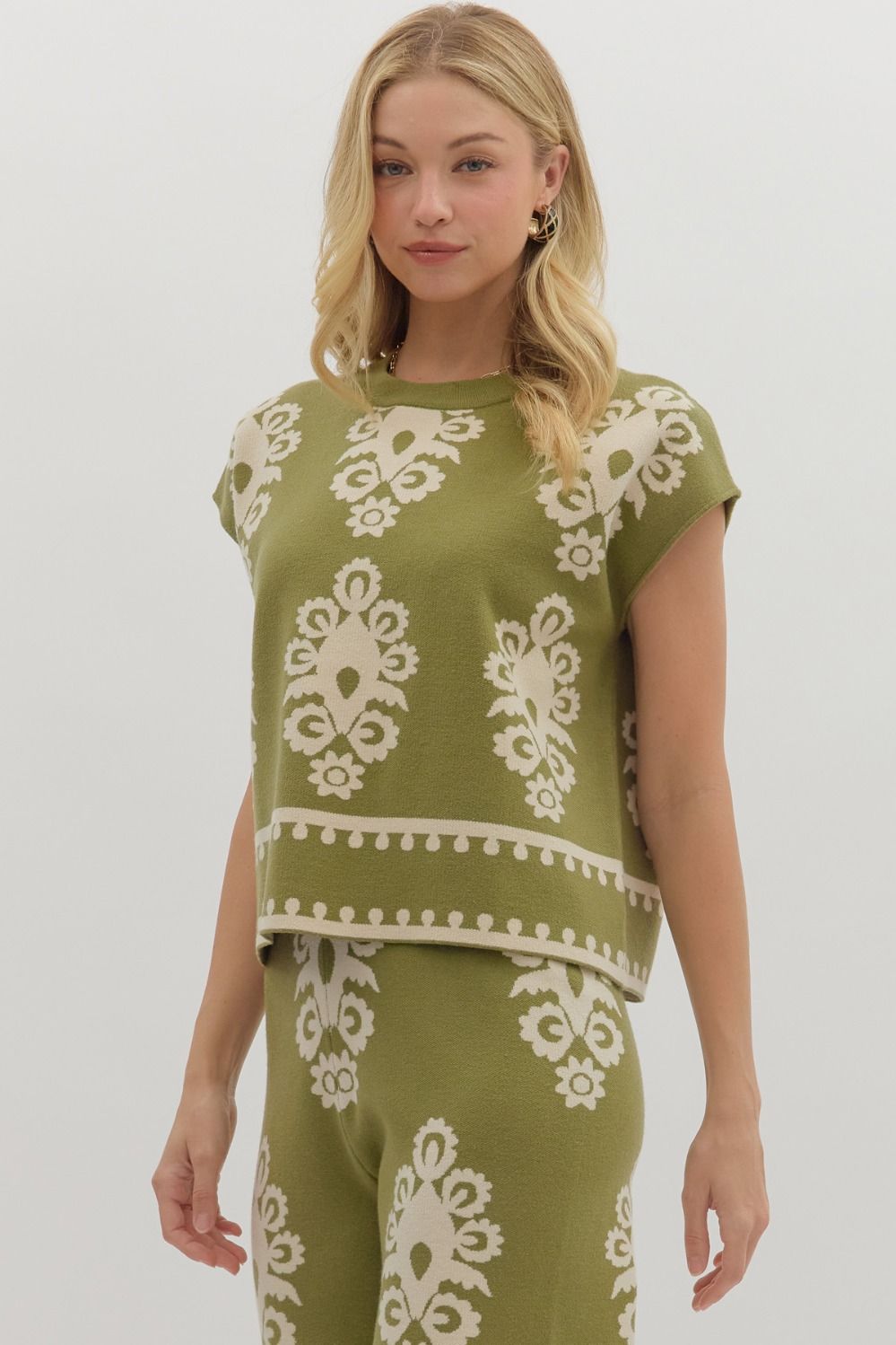 OLIVE DAMASK MUSCLE SWEATER