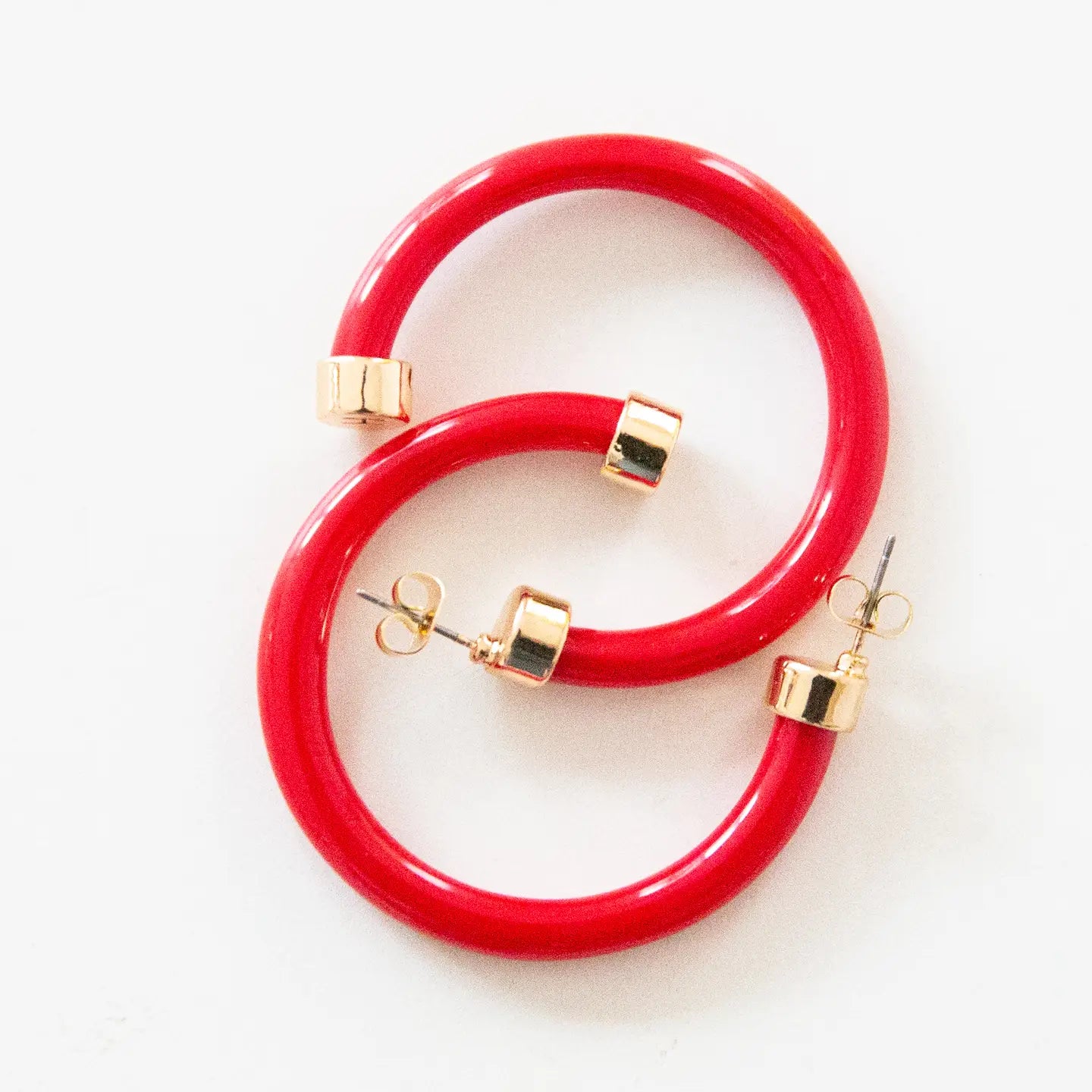 MEDIUM ACRYLIC HOOPS - RED