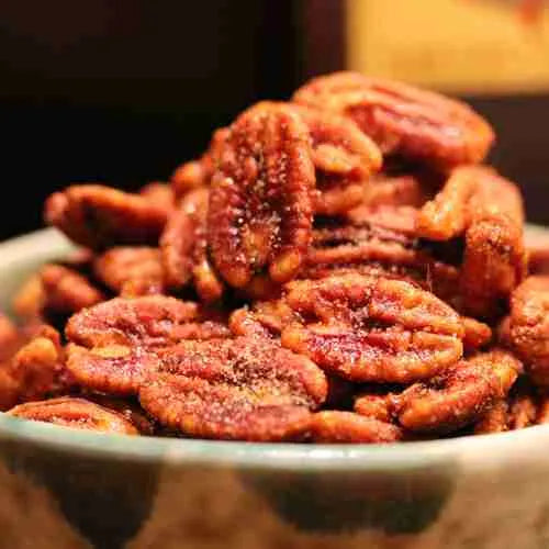 SWEET & SPICY GLAZED PECANS