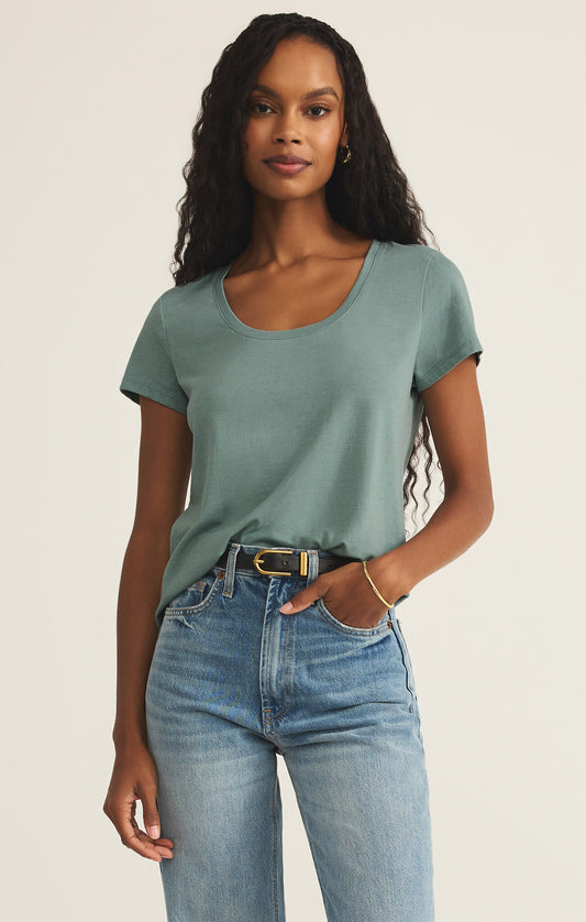 ANYWHERE SCOOP TEE - SEA PINE