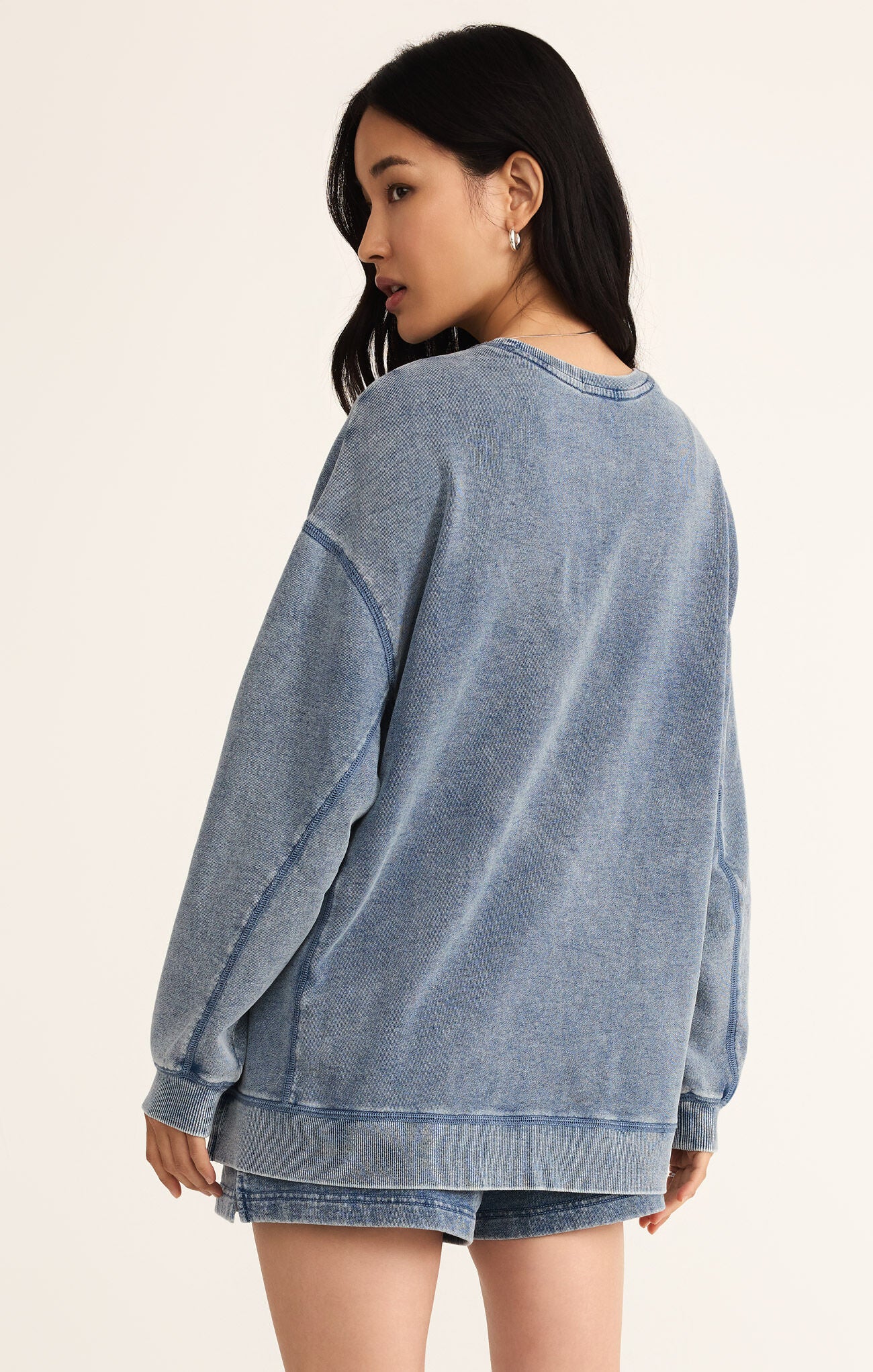 KNIT DENIM MODERN WEEKENDER - MEDIUM INDIGO