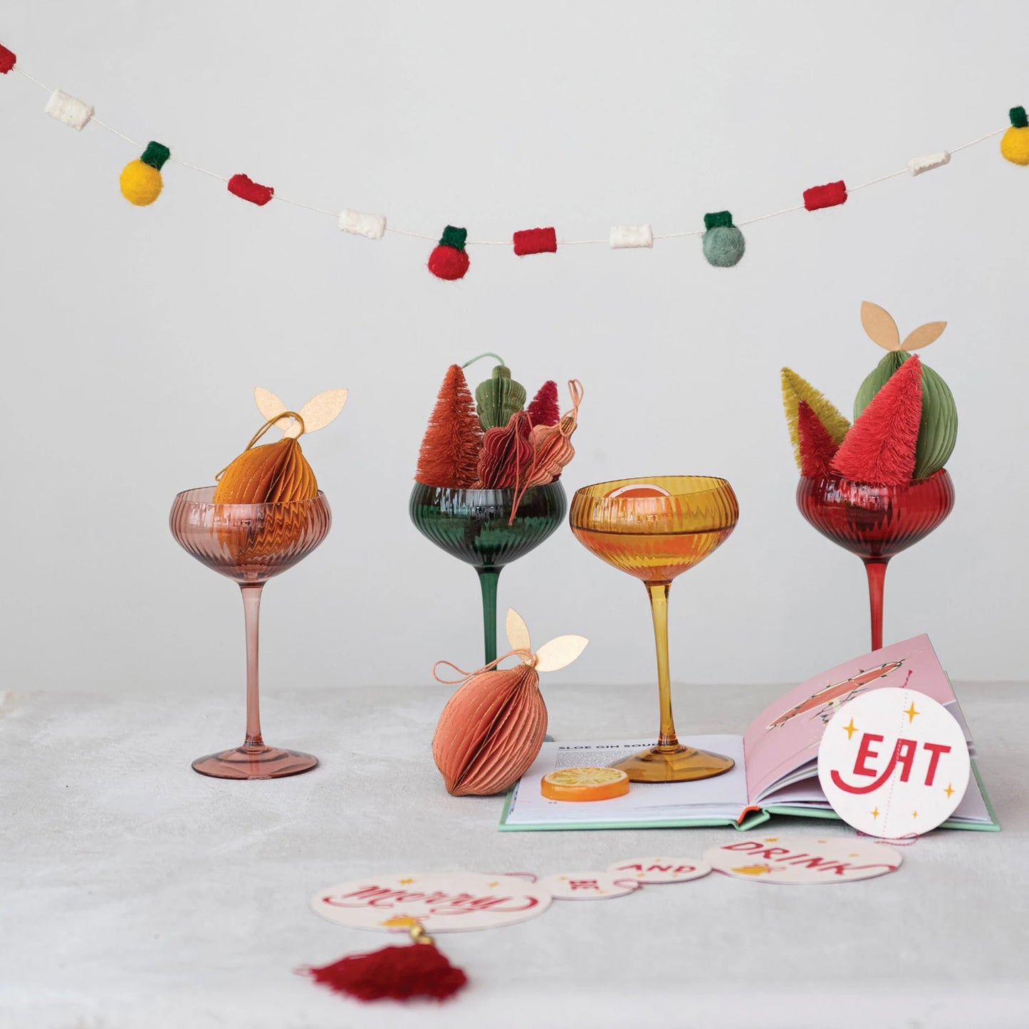 STEMMED CHAMPAGNE/COUPE COLORED GLASSES SET/4