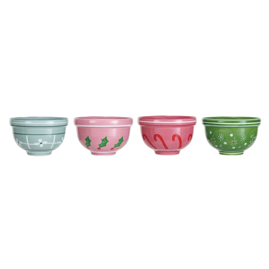 VINTAGE CHRISTMAS BOWLS